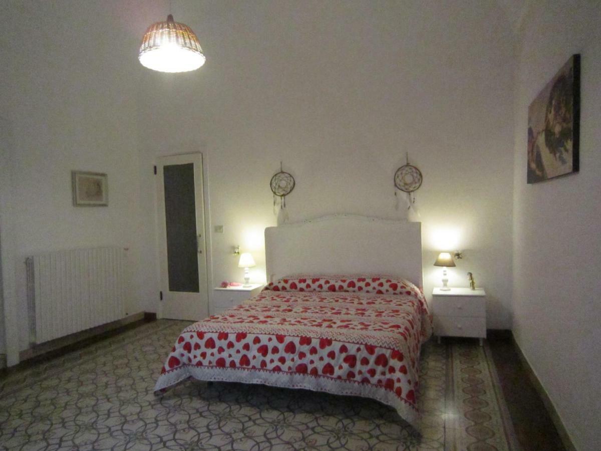 Апартаменты Casa Vacanze Mafalda Модика Экстерьер фото